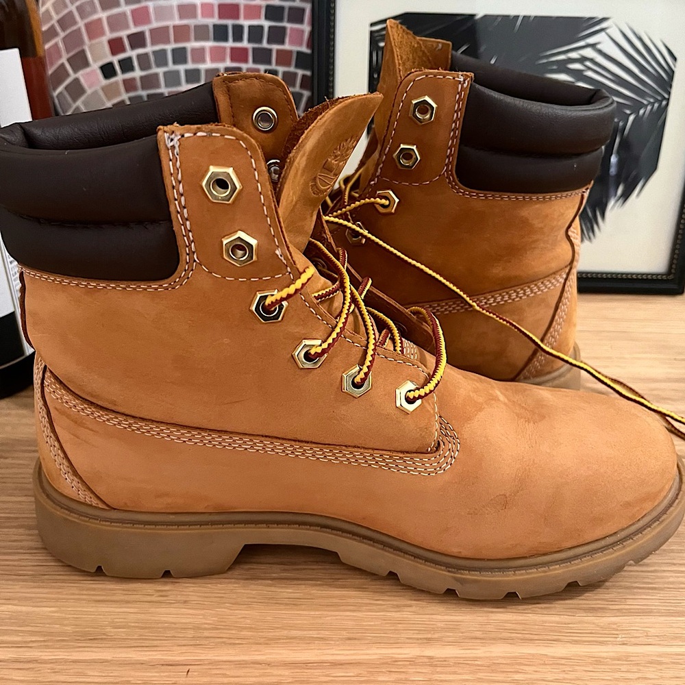Women's Timberland Premium 6-Inch Waterproof Boot - Size 9